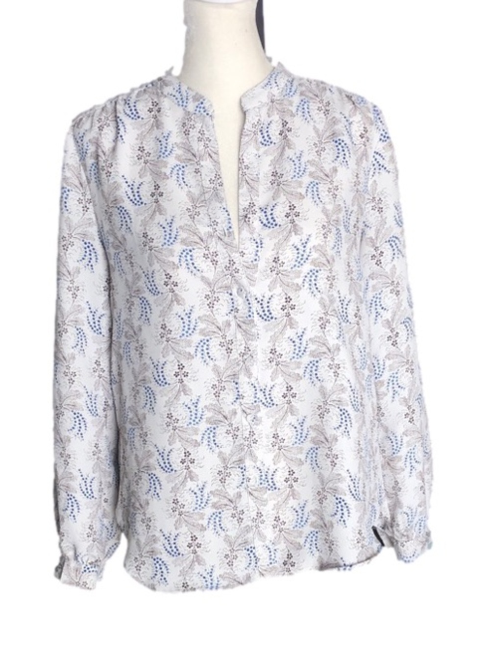 Ann Taylor Petite White Floral Button Down Long Sleeve Business Casual Blouse